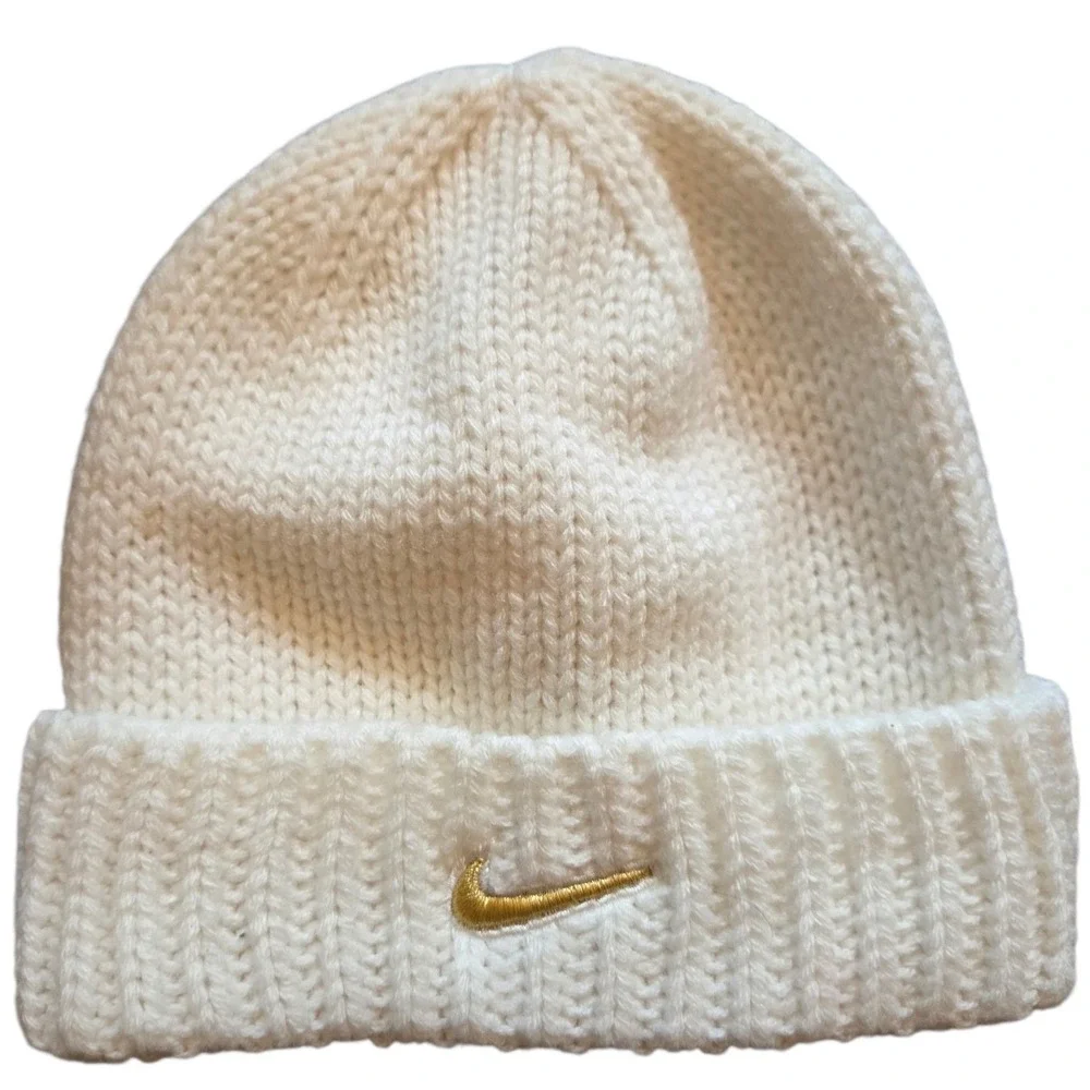 Nike Infant Accessory Bundle Bucket Hat Knit Beanie Jersey Beanie Bandana Bib